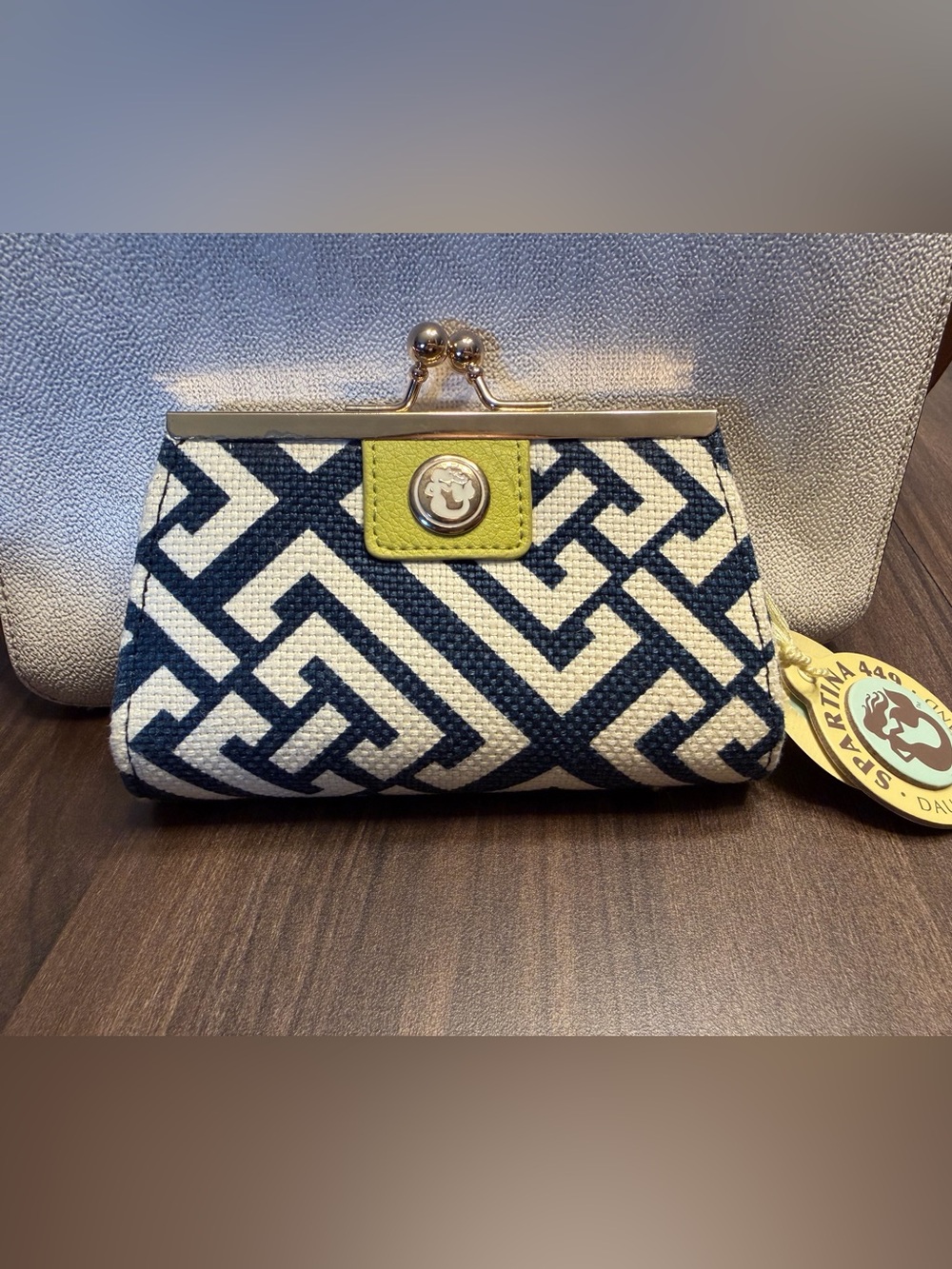 NWT Spartina 449 kiss lock wallet